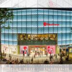 高島屋即將在河內開設第一家綜合百貨公司
󠀠
高島屋這家擁有190年歷史的日本零售巨頭，計劃在河內投資約1300萬美元(約合20億日元)開設他們在河內的首家綜合百…